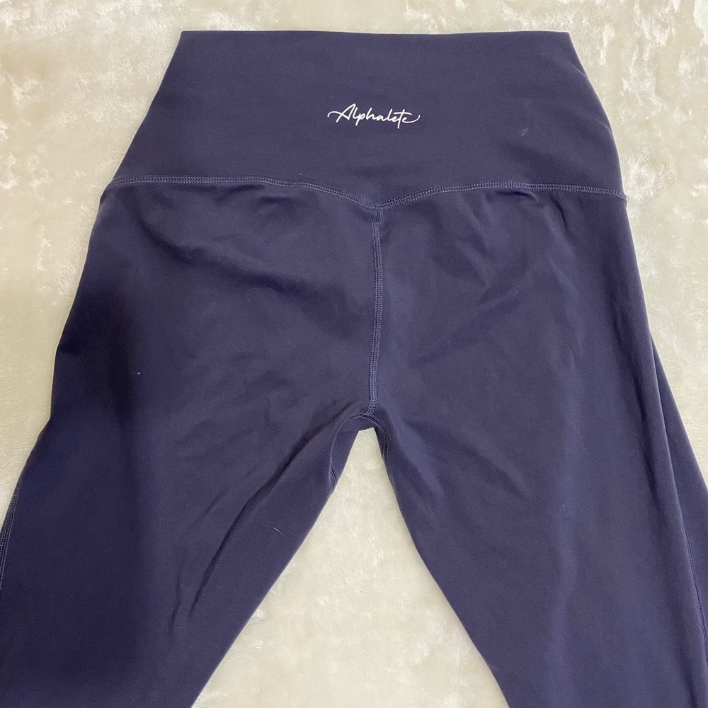 Alphalete leggings